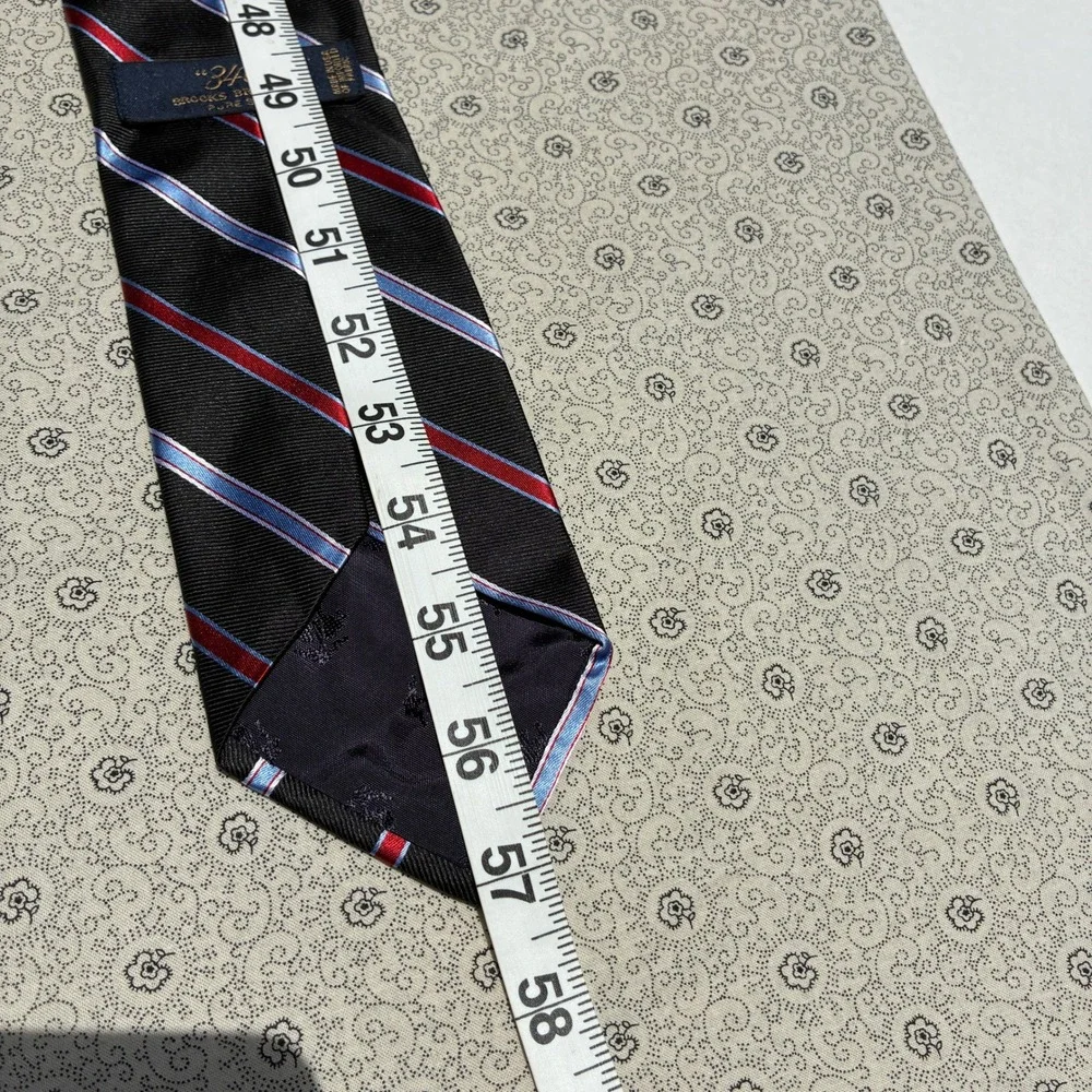 Brooks Brothers 346 Mens Silk Tie Black Red Blue Striped Repp Necktie USA Made